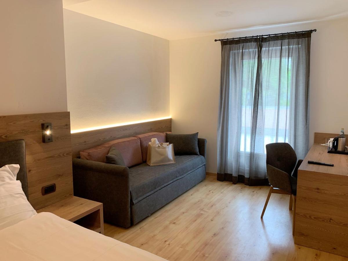 Hotel Miravalle Soraga Ngoại thất bức ảnh